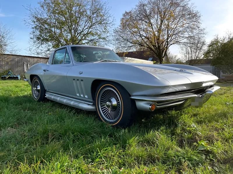 Chevrolet Corvette C2 Sting Ray